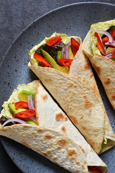 Classic Mexican Cuisine Tacos Beef Avocado Chili Tomatoes View — Stock Photo, Image