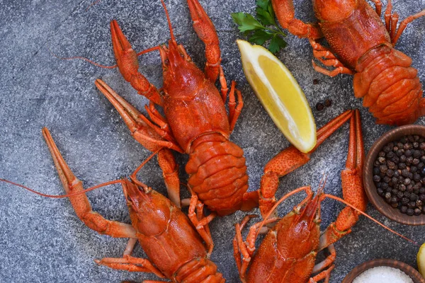 Crayfish boiled with spices on the kitchen table. View from abov — Stock Photo, Image