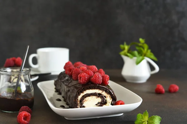 Chocolate Roll Cream Cheese Raspberries Cup Coffee Dark Background — Stock Photo, Image