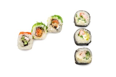 Gıda arka plan. Beyaz uçakta rulo ya da suşi yalan.