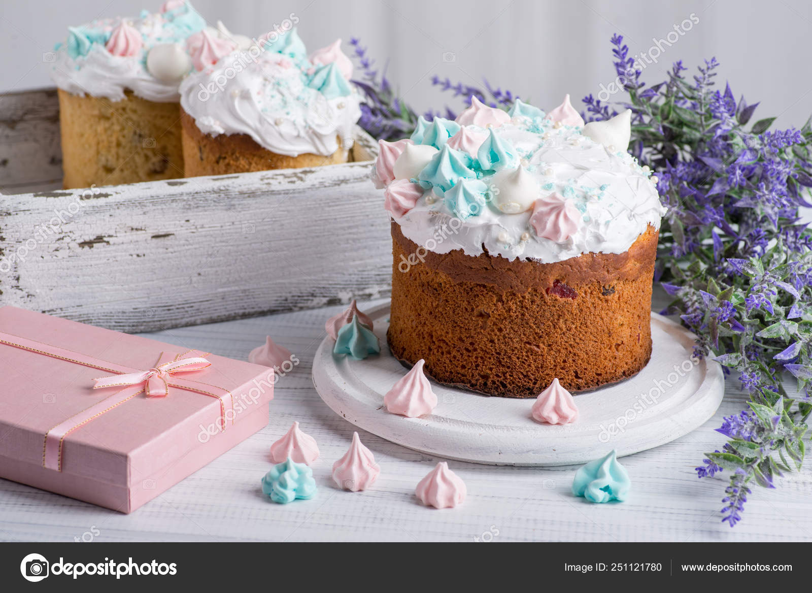 Tree Tasty Decorate Easter Cakes Lie On A Round White Wooden Pla