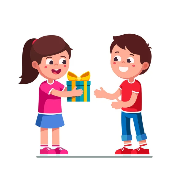 Chica niño dando niño cumpleaños cinta arco regalo caja — Vector de stock
