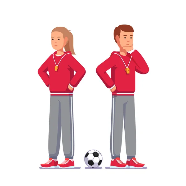 Entrenador de fútbol pensativo de pie junto a la pelota de fútbol — Vector de stock