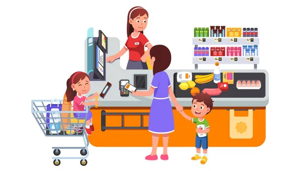 Ibu dengan anak-anak membeli bahan makanan di supermarket - Stok Vektor