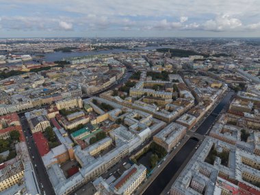 Saint Petersburg, dron fotoğraf, yaz günü panoramik manzaralı. Sennoy bölgesi. Griboyedov Canal, Yusupov Nehri