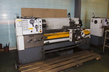 Sondaj ve freze endüstriyel makine