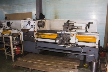 Sondaj ve freze endüstriyel makine