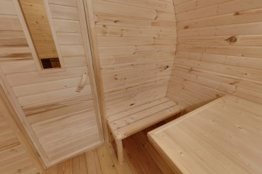 bir varil şeklinde ahşap banyo iç. Kırsal mobil banyo