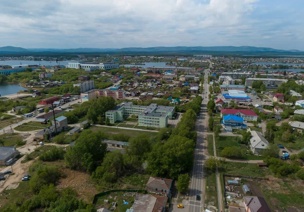 Kasli City, edifici bassi, estate, sole. Regione di Chelyabinsk. Aerea — Foto Stock