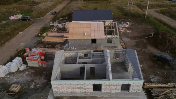 Widok Powietrza Plac Budowy Widać Jak Buduje Się Domy Drone — Wideo stockowe