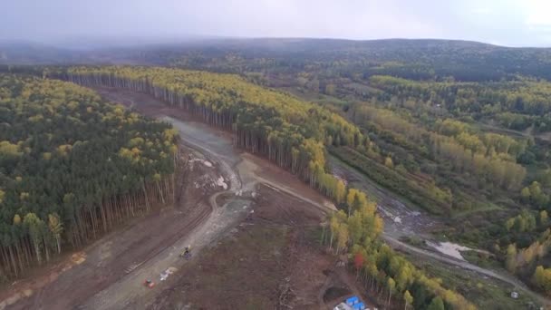 Construcción Una Nueva Carretera Zona Forestal Vista Aérea Construcción Lugar — Vídeos de Stock