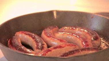 Dökme demir tavada pişirme veletler