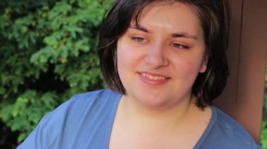 raslantı etkileşim ile bir şey kamera ve kamera kadın