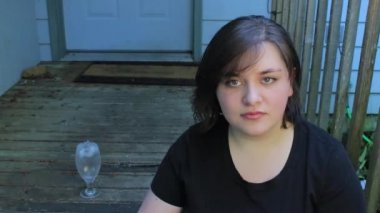 dinleme ve verandada tepki