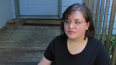 mujer joven en fitness