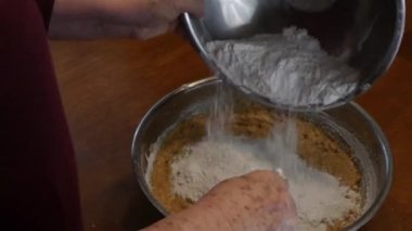 portakal karışımı içine un ekleme