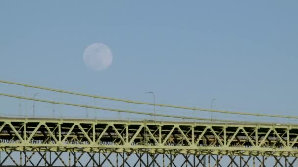 Traveling over tacoma narrows and full moon — Stock Video