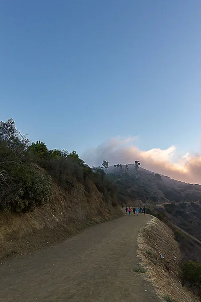 Szlak turystyczny w Griffith Park o świcie — Zdjęcie stockowe