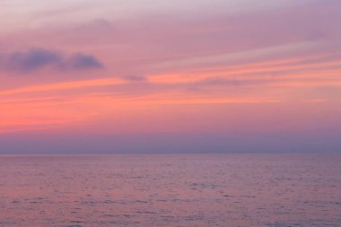 Karadeniz üzerinde Güzel Gün Batımı