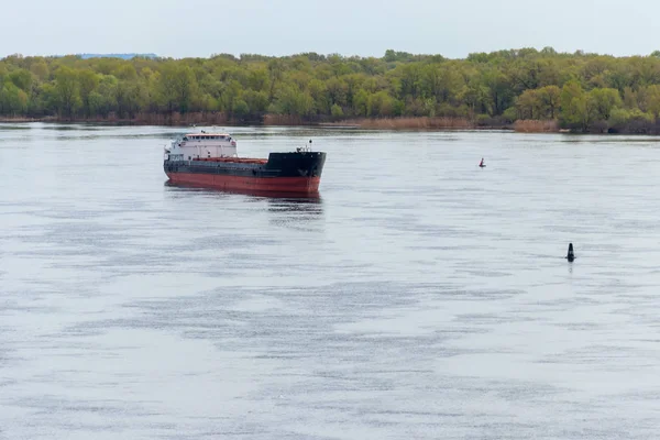 Navio Carga Navegando Rio Dnieper — Fotografia de Stock