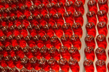 Birçok şarap şişe şarap mahzeni, Şaraphane