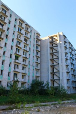 Ukrayna 'da terk edilmiş çok katlı bir bina