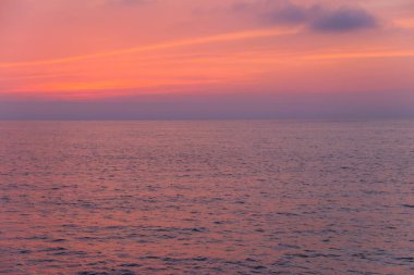 Karadeniz üzerinde Güzel Gün Batımı