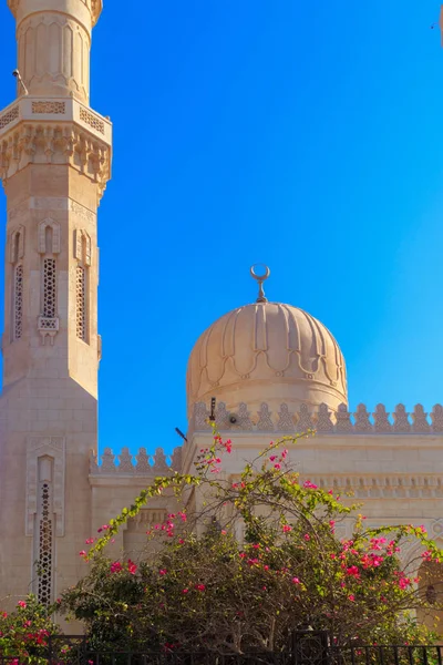 Mosquée centrale à Hurghada, Égypte — Photo