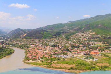 Eski şehir Mtskheta havadan görünümü 