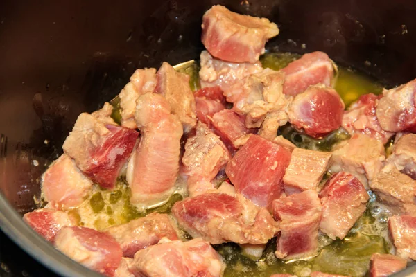 Gehacktes Schweinefleisch im Slow Cooker — Stockfoto