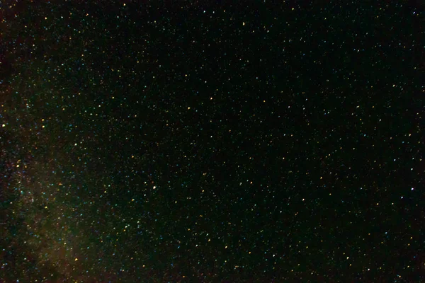 Karanlık gece gökyüzü arka plan için parlak yıldız ile — Stok fotoğraf