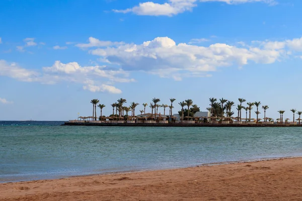 Veduta della costa del Mar Rosso sulla spiaggia di Hurghada, Egitto — Foto Stock