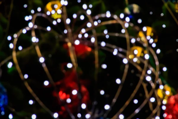 Sfondo natalizio. Natale festivo sfondo astratto con bokeh luci sfocate — Foto Stock