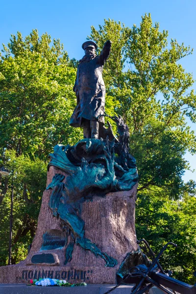 Monumento all'ammiraglio Makarov a Kronstadt, Russia — Foto Stock