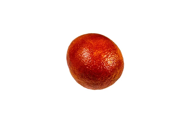Fruta naranja de sangre roja entera aislada sobre fondo blanco —  Fotos de Stock