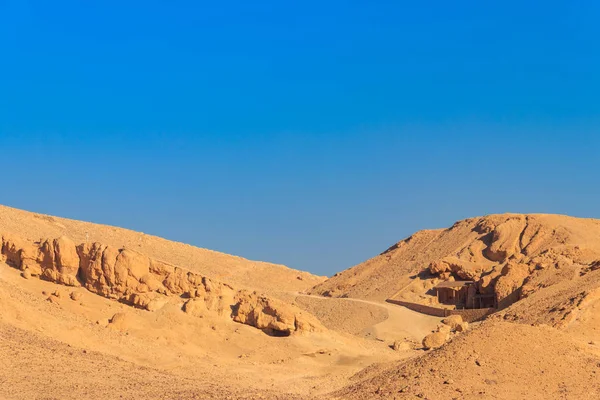 Valley of kings on West Bank of Nile river in Luxor, Egypt — Stock Photo, Image