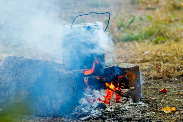 Cocinar Fogata Camping — Foto de Stock