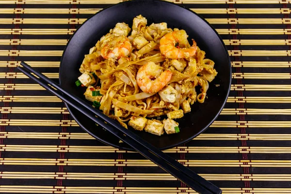 Stir Fried Rice Noodles Pad Thai Prawns Tofu Plate Bamboo — Stock Photo, Image