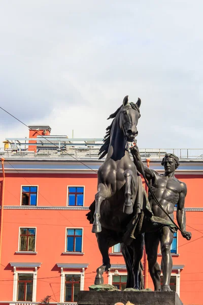 Sculpture Horse Tamers Sur Pont Anichkov Saint Pétersbourg Russie — Photo