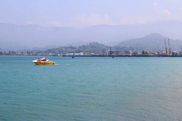 Batumi Georgien Mai 2018 Motorbootfahrt Auf Dem Schwarzen Meer Sommerfreizeit — Stockfoto