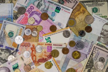 Farklı ülkelerden banknot ve madeni paraların arka planı