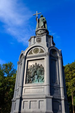 Ukrayna 'nın Kiev şehrinde Büyük Kiev Vladimir' in Büyük Prensine adanmış Aziz Vladimir Anıtı.