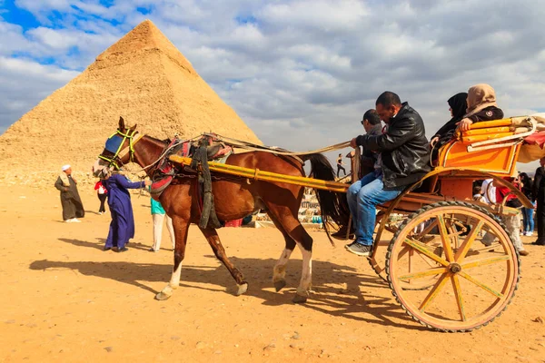 Kahire Mısır Aralık 2018 Mısır Kahire Kentinde Giza Piramitleri Yakınlarında — Stok fotoğraf