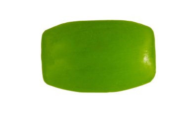 Beyaz arkaplanda izole edilmiş sabun çubuğu