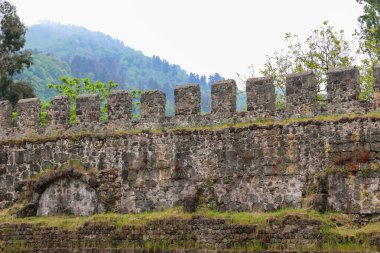Batumi, Georgia yakınlarındaki eski Bizans Gonio kalesi.