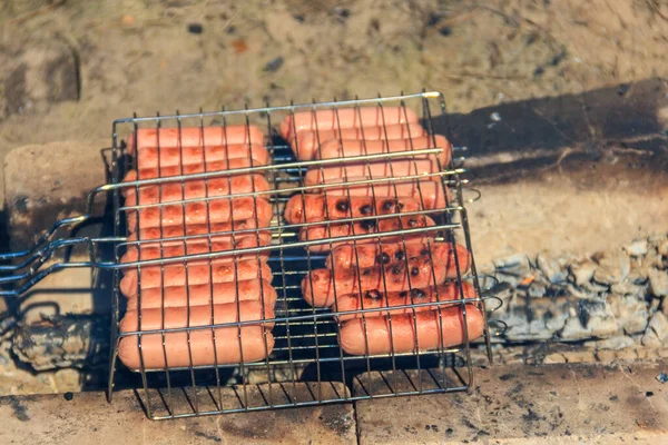 Grillen Worsten Barbecue Grill Koken Kampvuur — Stockfoto