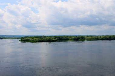Dinyeper nehrinin manzarası