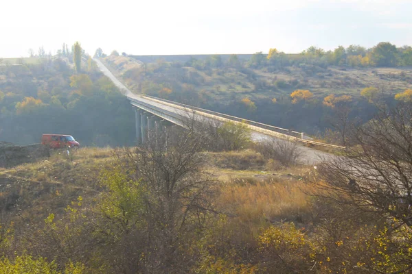 Vista Sobre Puente Sobre Río Southern Bug Ucrania Otoño — Foto de Stock