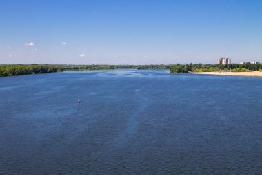 Ukrayna 'daki Dinyeper Nehri manzarası