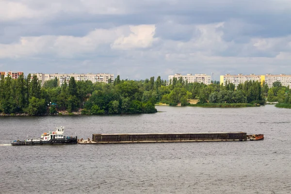 Barge Flyter Floden Dnepr Ukraina — Stockfoto